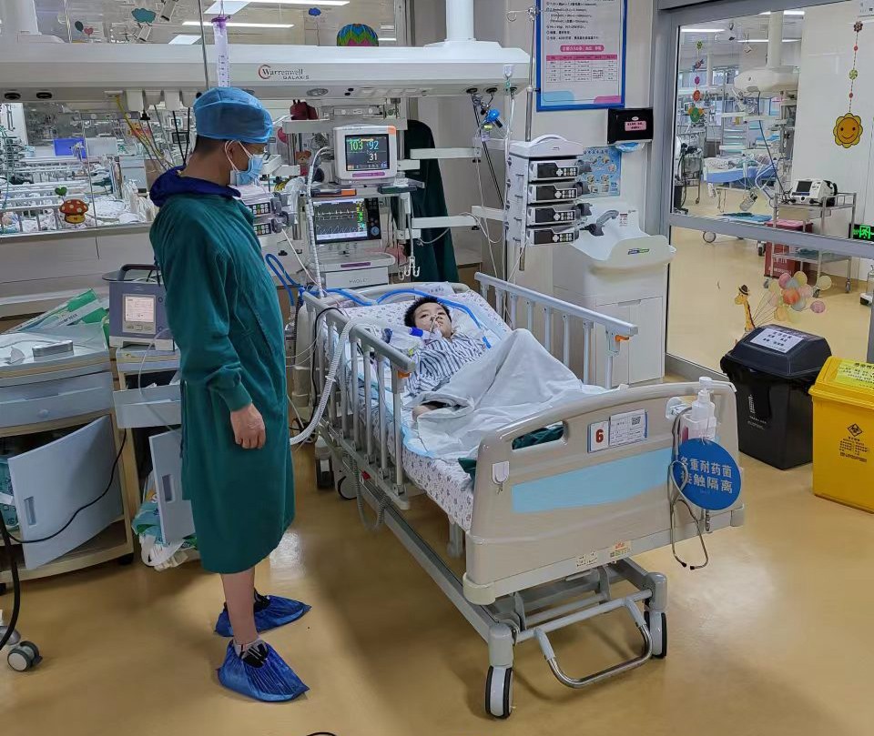 通渭县跨省救护车出租公司